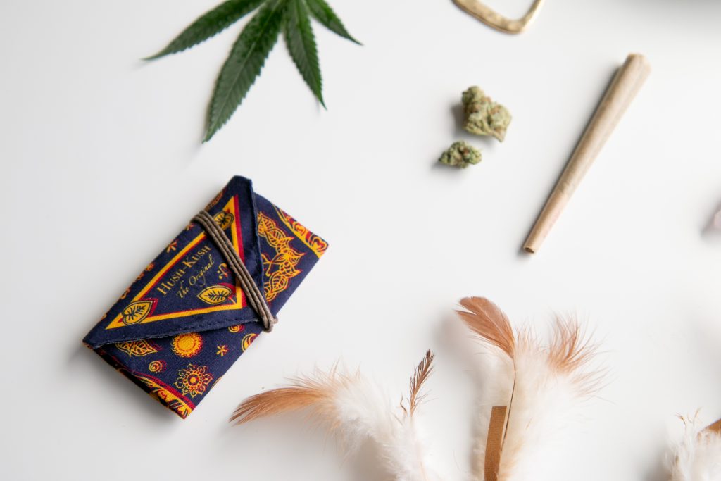 Hush Kush smell proof pouch