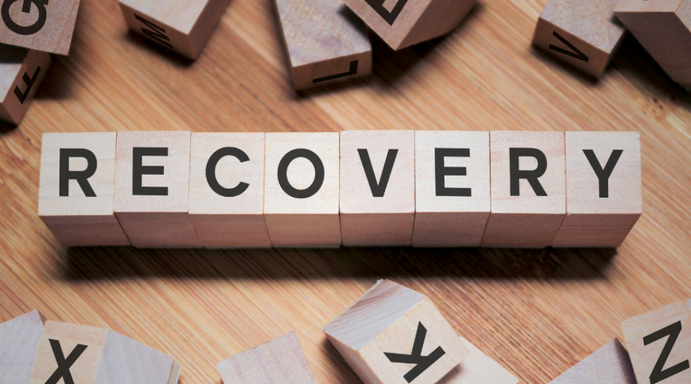 What is the Role of Recovery Houses in Addiction Rehabilitation?
